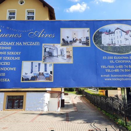 Osrodek Wypoczynkowy Buenos Aires Bed and Breakfast Kudowa-Zdrój Buitenkant foto