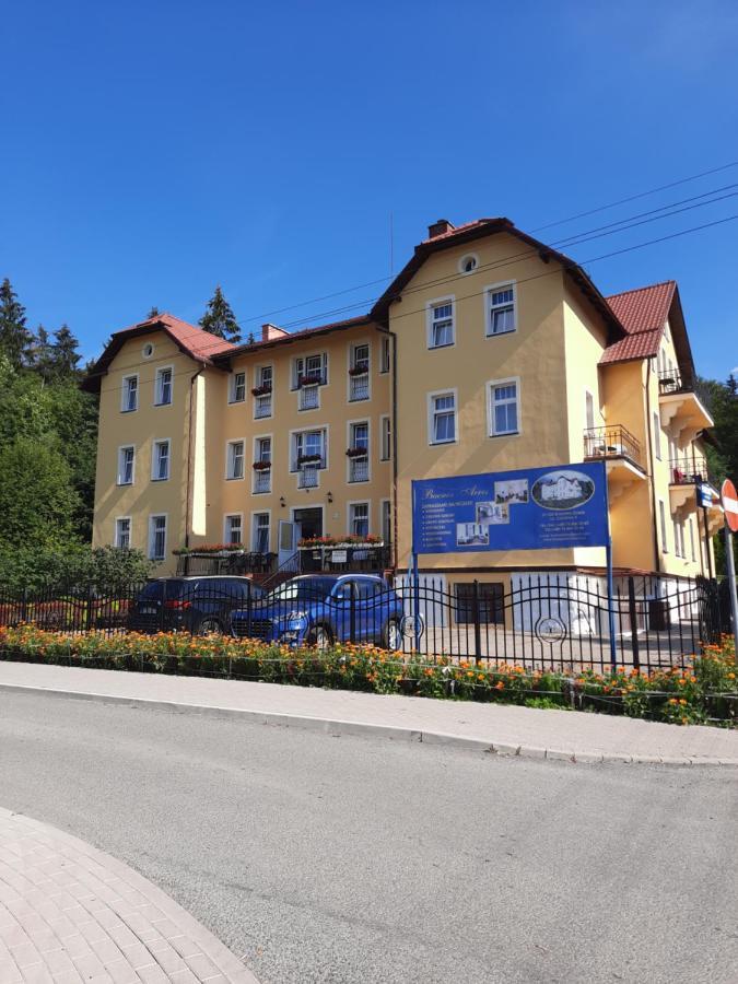 Osrodek Wypoczynkowy Buenos Aires Bed and Breakfast Kudowa-Zdrój Buitenkant foto