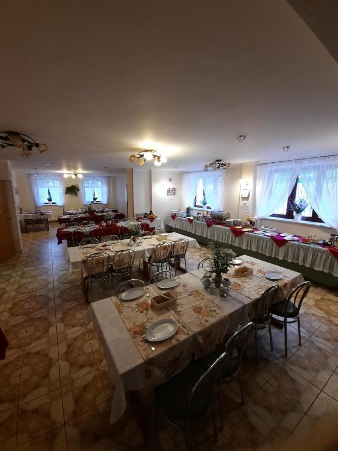 Osrodek Wypoczynkowy Buenos Aires Bed and Breakfast Kudowa-Zdrój Buitenkant foto