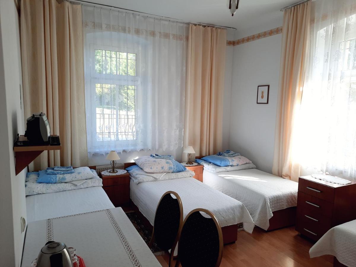 Osrodek Wypoczynkowy Buenos Aires Bed and Breakfast Kudowa-Zdrój Buitenkant foto