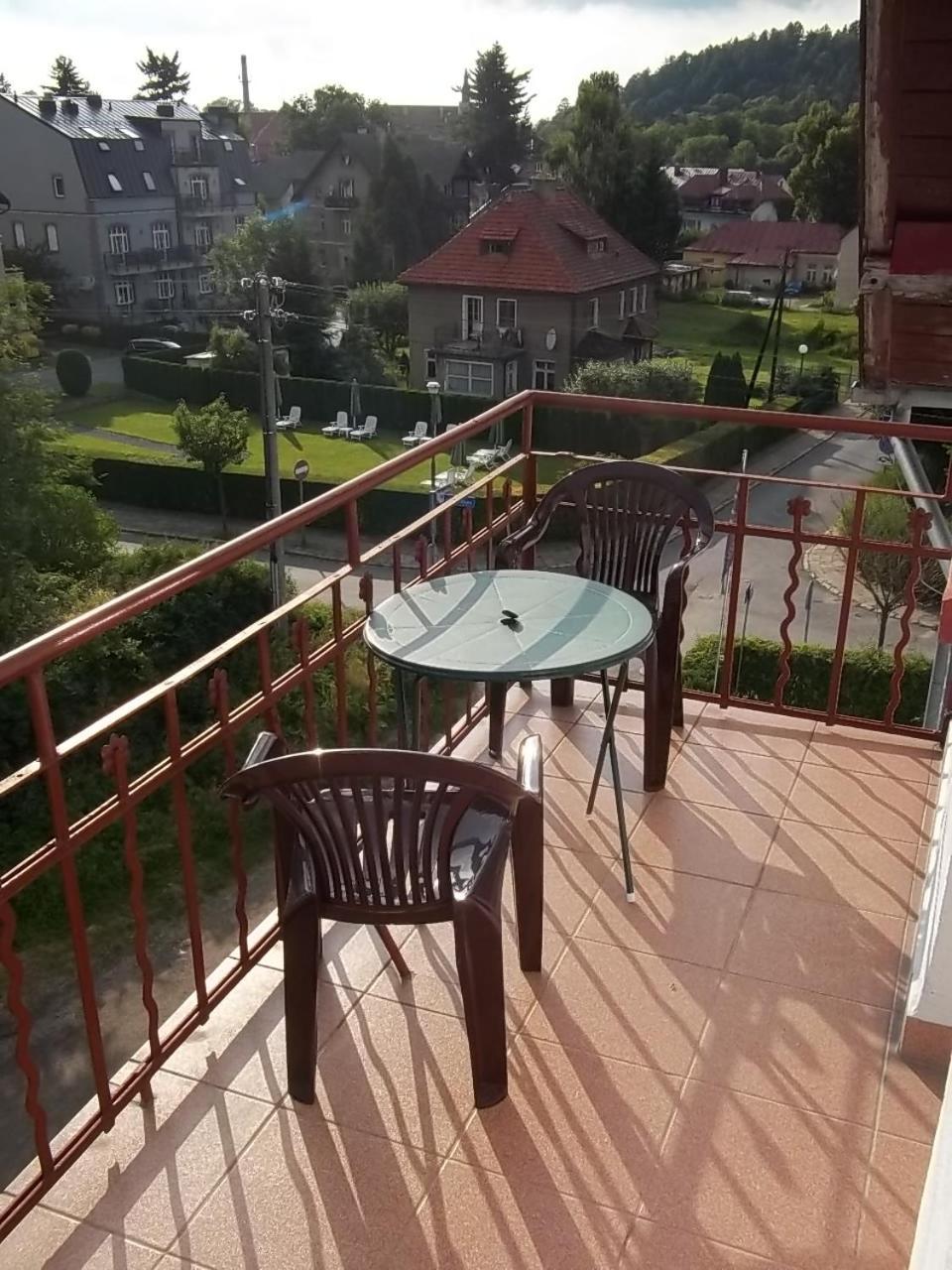 Osrodek Wypoczynkowy Buenos Aires Bed and Breakfast Kudowa-Zdrój Buitenkant foto